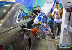 机器人行业发展势头很猛 各领域市场需求潜力大